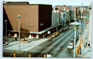 YORK, PA Pennsylvania ~ STREET SCENE Bear's Department Store c1960s  Postcard