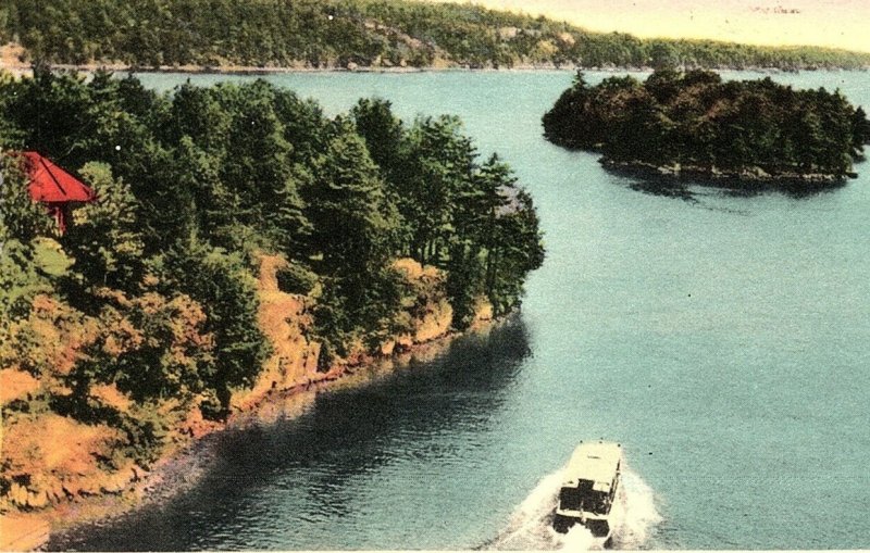 1930s GEORGINA ISLAND THOUSAND ISLANDS BRIDGE CANADA BOATING POSTCARD 43-111