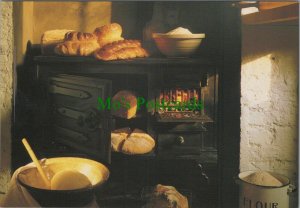 Food & Drink Postcard - Cookery - Baking - Bread Loaves and Oven  RR13818