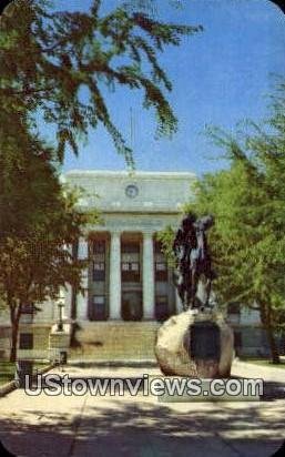 Court House & Bucky O'Neill Statue - Prescott, Arizona AZ