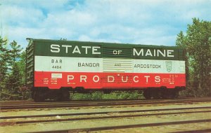 State of Maine Bangor & Aroostook Railroad's Insulated Box Cars Postcard
