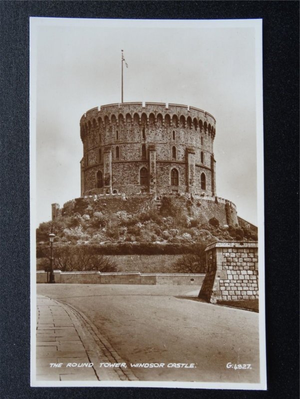 British Royalty WINDSOR CASTLE Collection x 5 c1930/40s & 50s RP Postcard (4)