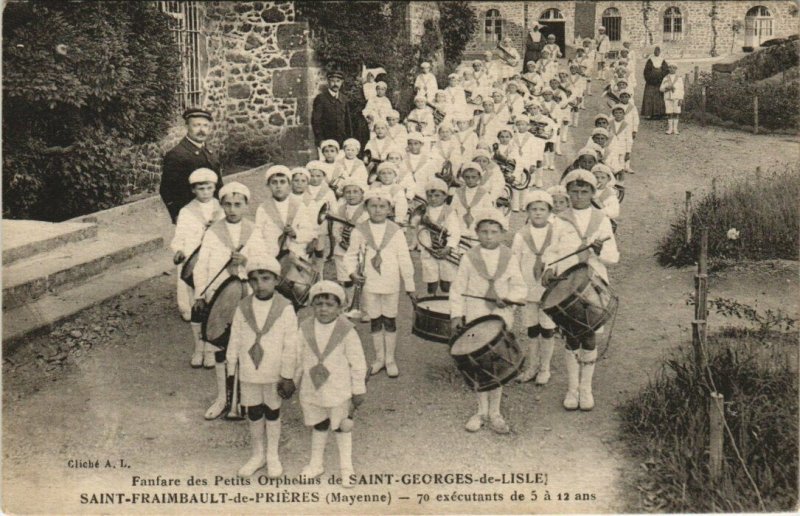 CPA Fanfare des Petits Orphelins de St-Georges de Lisle (123527)