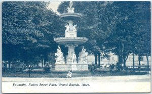 Postcard - Fountain at Fulton Street Park - Grand Rapids, Michigan