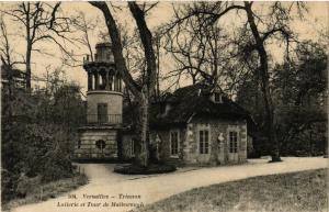 CPA VERSAILLES - TRIANON - Laiterie et Toiur de Malborough (353428)