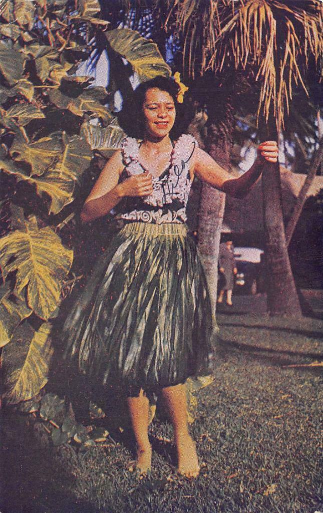 HAWAIIAN HULA DANCER Hawaii Hula Girl Grass Skirt 1950 Vintage ...