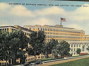Postcard University of Michigan Hospital and New Addition in Ann Arnor, MI. T6