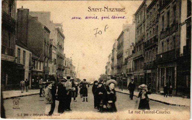 CPA ST-NAZAIRE Rue Amiral-Courbet (864372)