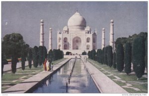 The Taj, Agra, The World Famous Mausoleum, 1940-60s