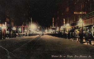 Iowa Des Moines Walnut Street At Night Curteich