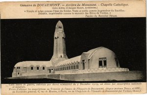 CPA Ossuaire de Douaumont-Arriére du Monument-Chapelle Catholique (188015)