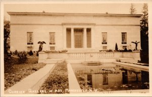 RPPC Garden, Currier Gallery of Art, Manchester NH Vintage Postcard Y52