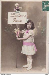 RP; MEILLEURS VOEUX, 1900-10s; Little girl holding a sign with flowers and ...