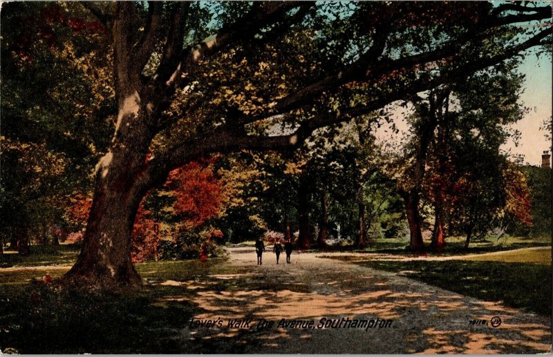 Lovers Walk Avenue Southampton Divided Back Postcard Antique Valentines Series 