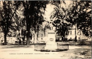 Hannah Dustin Monument Haverhill Mass. Vintage Antique Statue Postcard UNP Vtg 