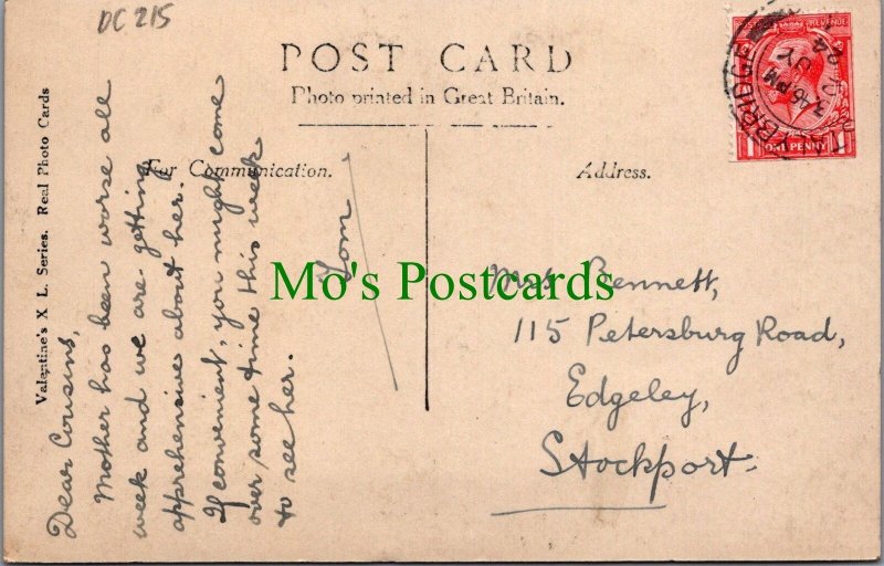 Lancashire Postcard - Manchester, Albert Square  DC215