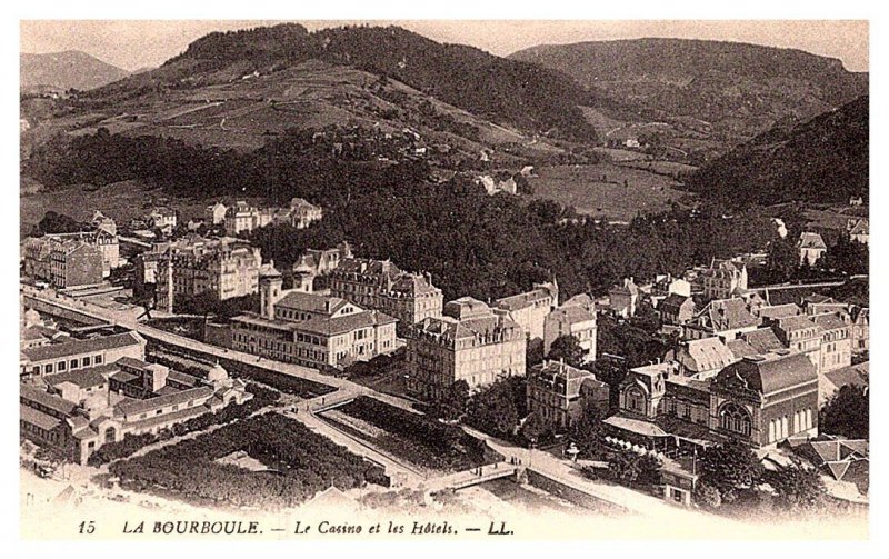 La Bourboule ,   le Casino et las Hotels