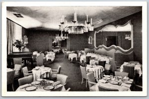 Vtg New York City NY Hotel Shelton Corner Restaurant Lounge Dining Room Postcard