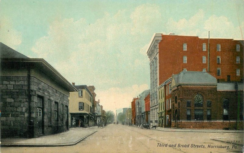 Postcard Pennsylvania Harrisburg Third Broad Streets Leighton Valentine 22-12804