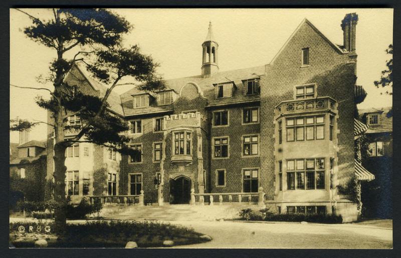 MASSACHUSETTS POSTCARD: SANATORIUM OF THE CHRISTIAN SCIENCE ASSOC, CHESTNUT HILL