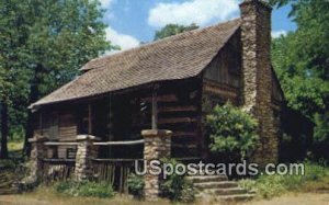 Old Matt's Cabin in Branson, Missouri