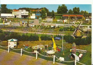 Netherlands Postcard - Holland - Miniatuurstad Madurodam Den Haag - Ref 8400A