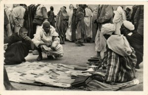 PC ALGERIA, LES SOUKS, LE BOUQUINISTE, Vintage Postcard (b29343)