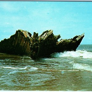 c1930s Hatteras NC Postcard Shipwreck G.A. Kohler Schooner Coast Guard A373