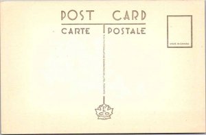 Postcard TRAIN SCENE Montreal Quebec QC AK4533