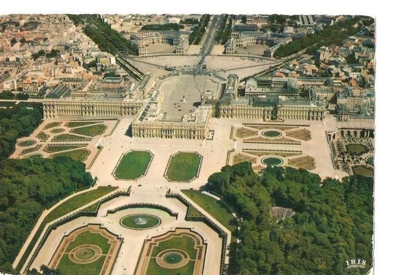 Postal 041761 : Versailles. Le Palais et le Parc