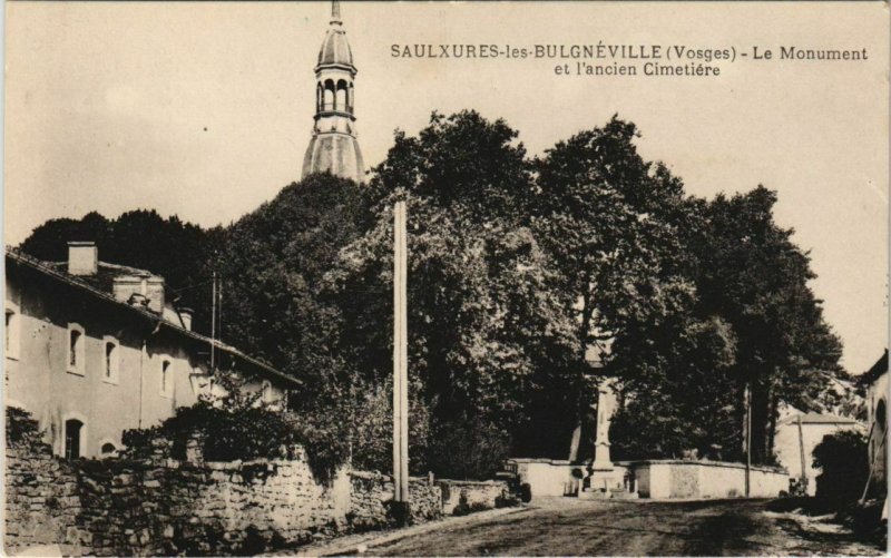 CPA SAULXURES-les-BULGNÉVILLE - Le monument (119911)