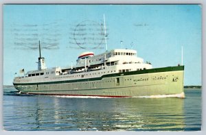 S.S. Milwaukee Clipper Leaving Muskegon Lake Harbor, Michigan, 1958 Postcard