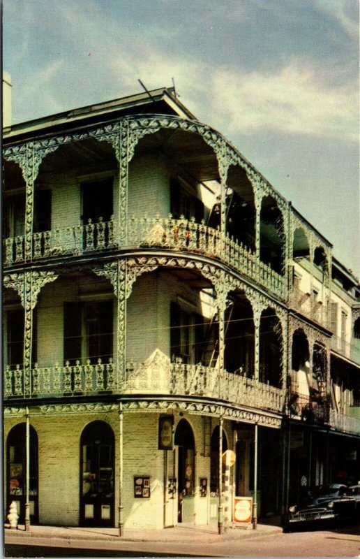 New Orleans LA - LACE BALCONIES STREET VIEW - Chrome Color Postcard 