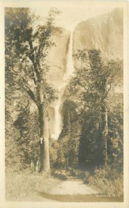 Beautiful California Yosemite Falls 1920s RPPC Photo Postcard 21-1836