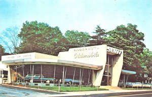 Wynnewood PA Raymond & Scott Oldsmobile-Rambler Dealership In 1966, Postcard.