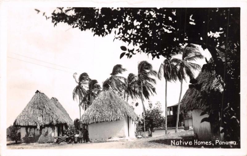 PANAMA NATIVES OUTSIDE OF GRASS ROOF HOMESREAL PHOTO POSTCARD 1930s