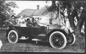 Family in Car Automobile Real Photo Vintage Postcard AA67702