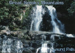 TENNESSEE: Laurel Falls