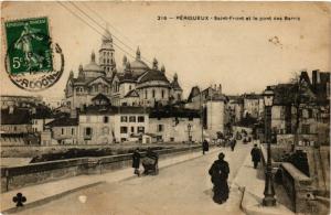 CPA PÉRIGUEUX - St-Front et le pont des Barris (297381)