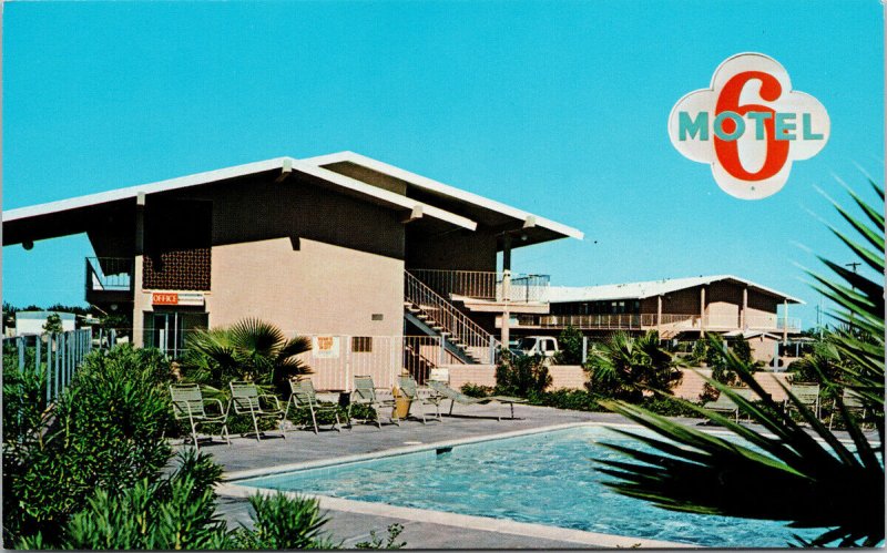Motel 6 Yuma AZ Arizona Pool Unused Vintage Postcard F76