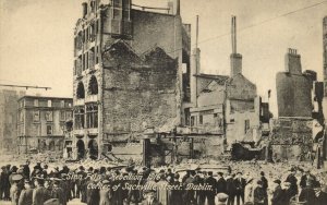 ireland, DUBLIN, Sinn Fein Rebellion Postcard, Corner of Sackville Street (1916)