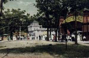 Enjoying the Medway - Cedar Point, Ohio