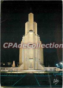 Modern Postcard Royan (Mrs. Char) The new church at night