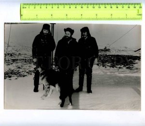 229731 Soviet Antarctic Station Molodezhnaya personnel & dog