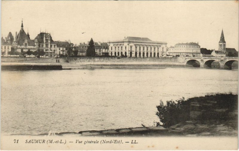 CPA Saumur vue generale FRANCE (1153011)