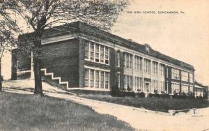 DUNCANNON, PA Pennsylvania  HIGH SCHOOL  Perry County  c1940's B&W Postcard