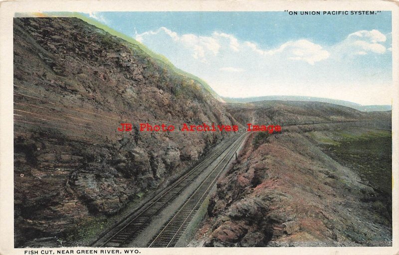 WY, Green River, Wyoming, Fish Cut, Union Pacific Railroad, Curteich No R-47452