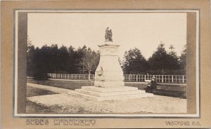 Victoria BC Burns Monument Beacon Hill Park Unused RPPC Postcard E99