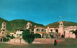 Vintage Postcard Death Valley Scotty's Castle National Park California CA