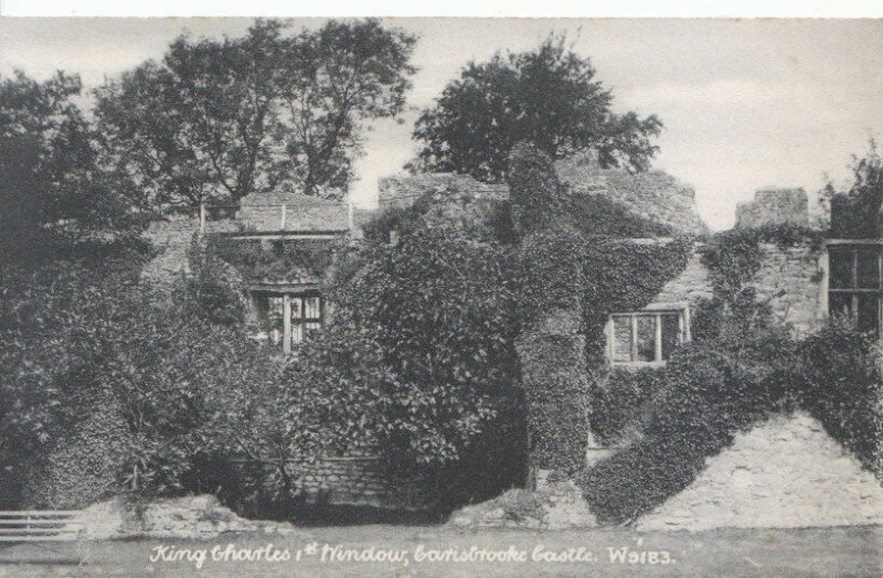 Isle of Wight Postcard - King Charles 1st Window, Carisbrooke Castle - Ref  946A